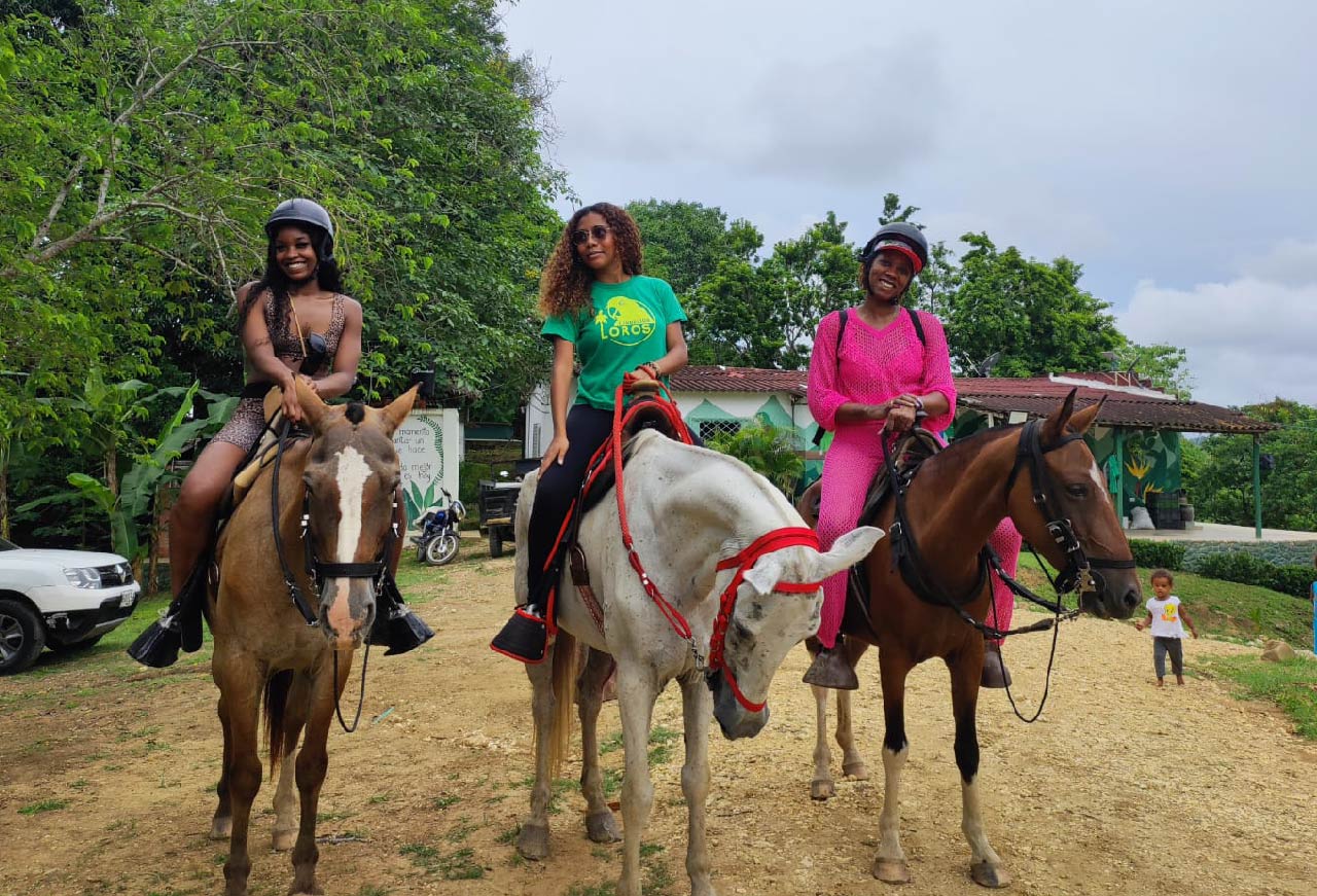 [:es]Nature_tours_horseback_riding_cartagena_Mesa de trabajo 1 copia 74[:]